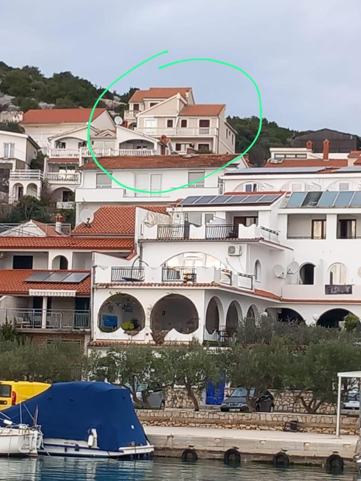 Apartmani Frkic Tisno Ngoại thất bức ảnh